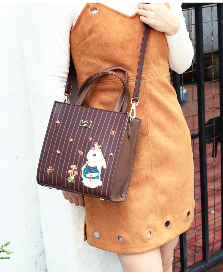 Lovely retro embroidered rabbit handbag