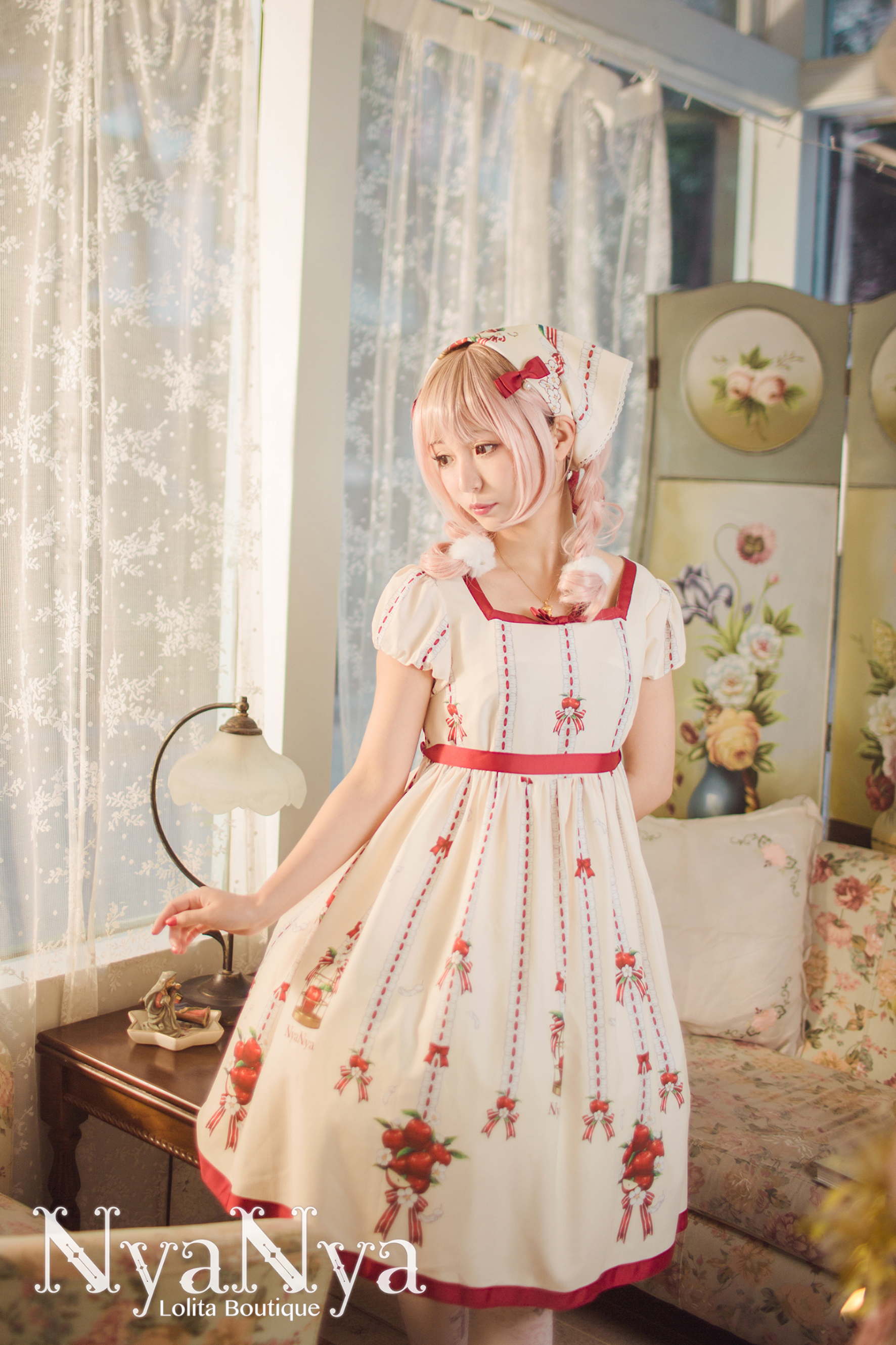 NyaNya - White Feather Ringo - Small High Waist Dress OP